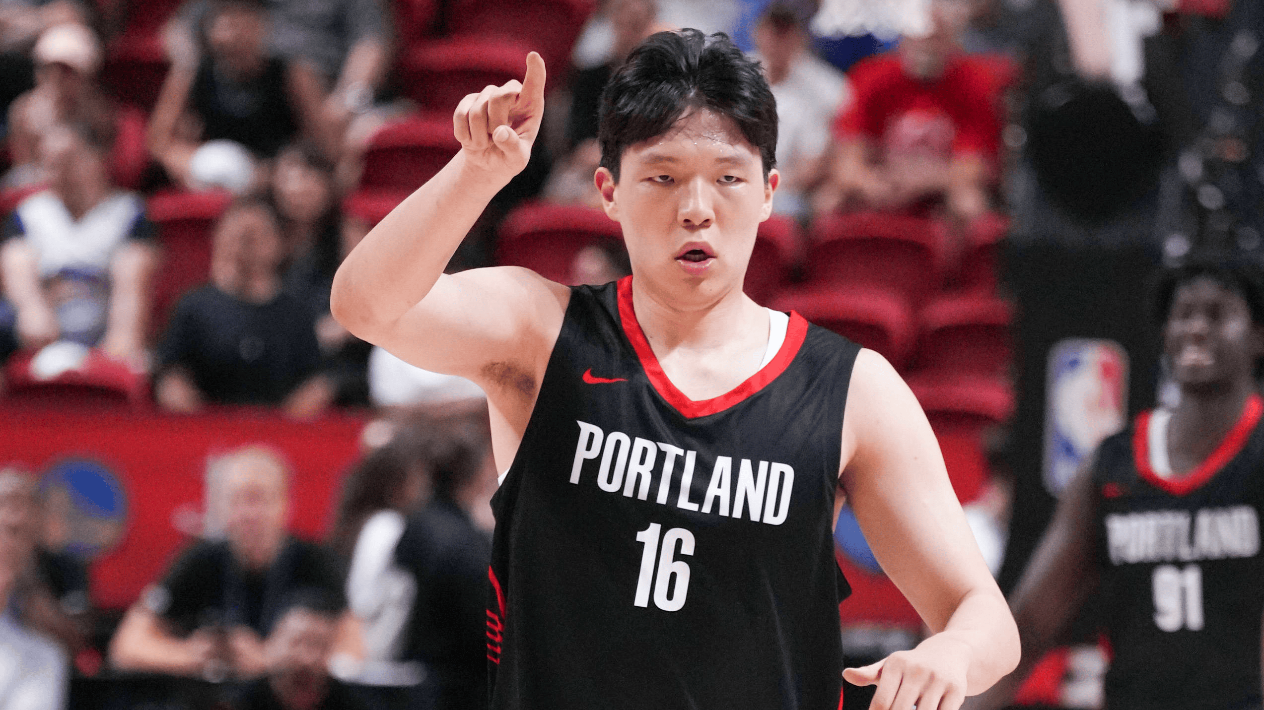 hth Sports关于NBA季后赛关键时刻走向成谜，那不勒斯复出首秀，引发热议，赛季目标并未改变的信息